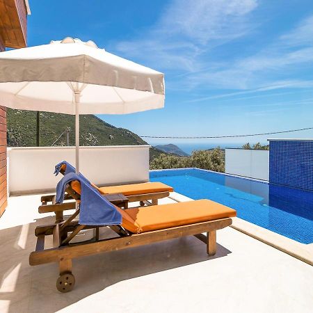 Villa Bella 1 Sleeps 2 Honeymoon Isolated Infinity&Heated Pool Uzumlu  Esterno foto