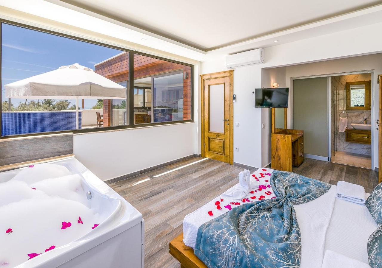 Villa Bella 1 Sleeps 2 Honeymoon Isolated Infinity&Heated Pool Uzumlu  Esterno foto
