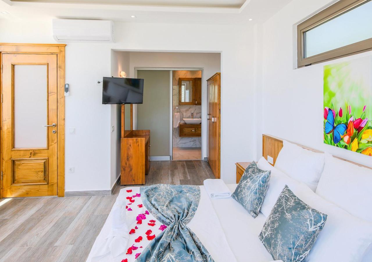 Villa Bella 1 Sleeps 2 Honeymoon Isolated Infinity&Heated Pool Uzumlu  Esterno foto