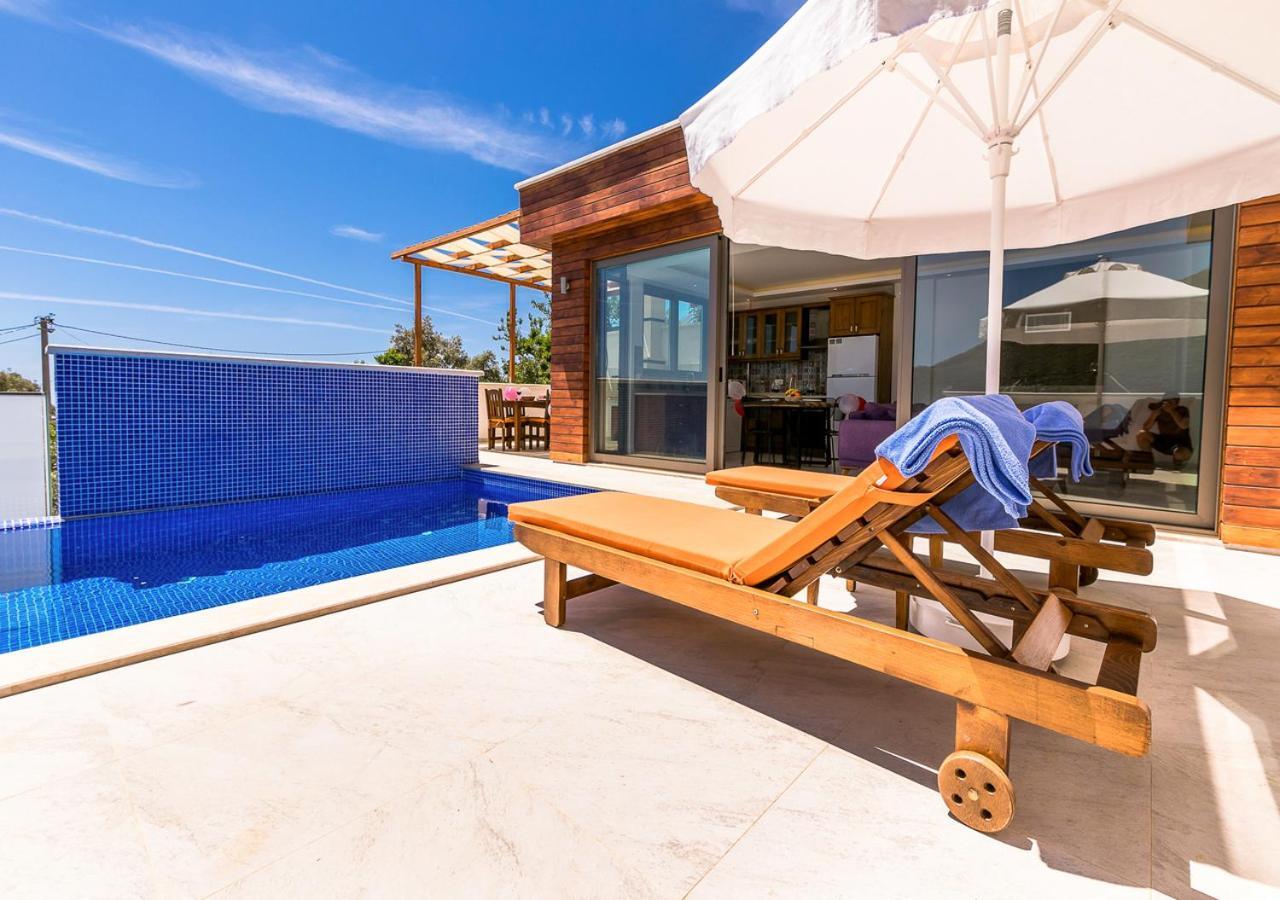 Villa Bella 1 Sleeps 2 Honeymoon Isolated Infinity&Heated Pool Uzumlu  Esterno foto